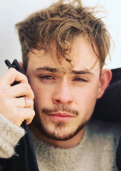 Fan Casting Dacre Montgomery As Human Torch In Spider Man New Home On