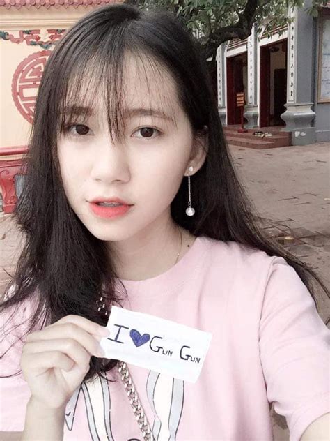 Khi các hot girl tụ tập cùng chơi game với nhau thì sẽ như vậy đấy