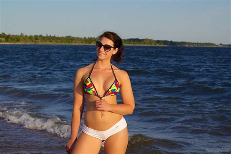 Bikini Model Comena AI Enhanced August 2013 342 Topaz Sharpen Faceai Porn Pic