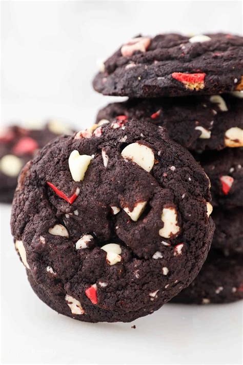 Soft Double Chocolate Peppermint Cookies Easy Holiday Dessert Artofit