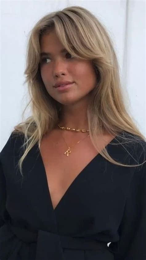 Curtain Bangs Curtain Bangs With Layers Haircut Inspo Easy Hairstyles Blonde Hair