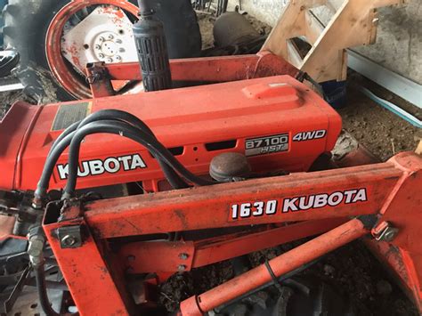 Kubota Tractor B7100 Hst Farming Equipment Ottawa Kijiji