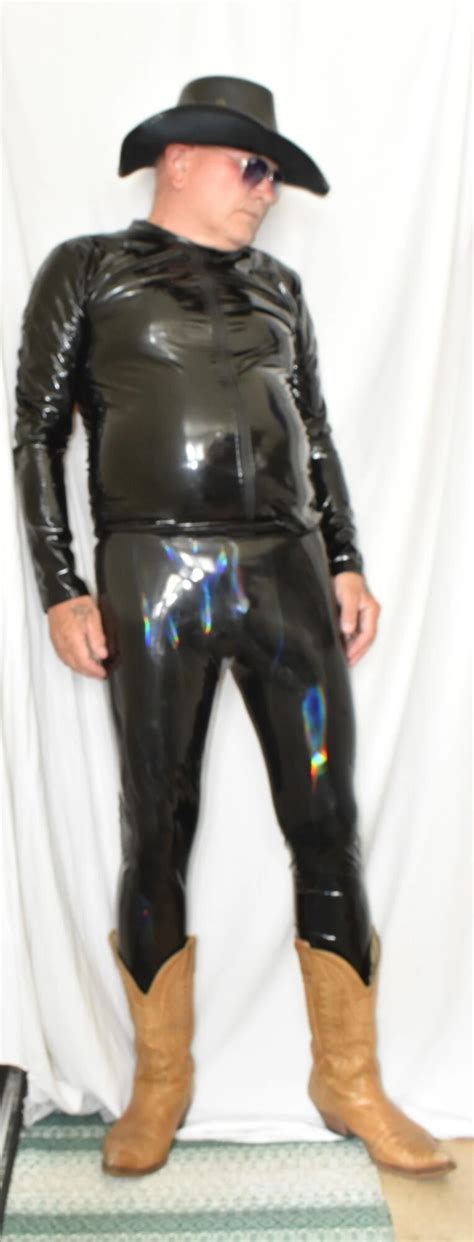 TIGHT HOT BLACK LACK IT IS HOT AND LETS IT TO BURN Nude Pics XHamster