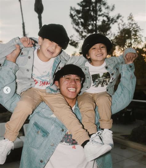 M M Tr C Nhan S C I N Trai C A Hot Boy Ng I Y L Ai Ph Th Nh Netizen Vi T Gi I Tr