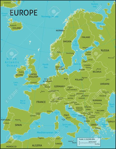 une carte de leurope avec tous les noms de pays  les capitales de
