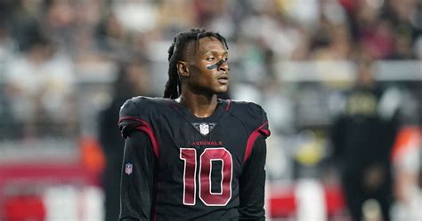 Deandre Hopkins Rumors Titans More Aggressive Than Patriots To Sign Wr To Contract News