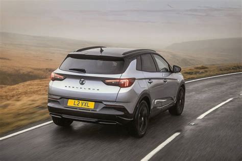 Vauxhall Grandland Plug In Hybrid Review Car Review Rac Drive