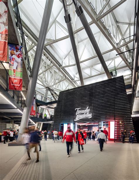 Galería de 'Estadio Diablos' diseñado por FGP Atelier + Taller ADG abre