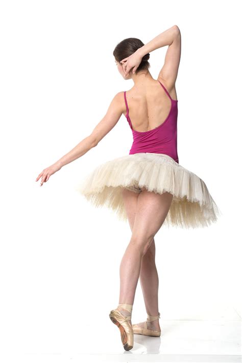 Kitri Nude Ballet Dancer