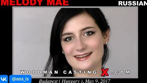 Жестко ебут брюнетку вдвоем вудман кастинг rough мжм gonzo минет anal