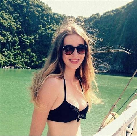 Feministe Francaise S Exhibe Sur Insta Porn Pictures XXX Photos Sex Images 3665306 PICTOA