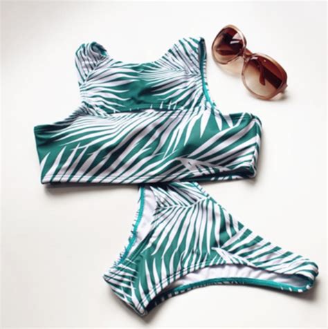 White Green Feather Leaf Print Vest Type Chest And Back Holes Two Piece Bikini On Luulla