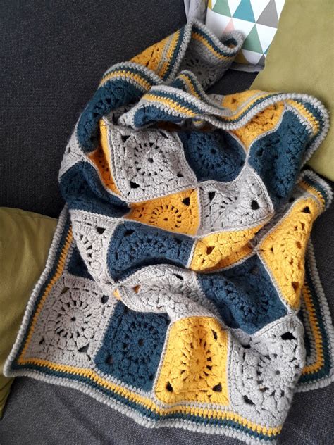 Au Crochet Qui M Aille Couverture Granny Square