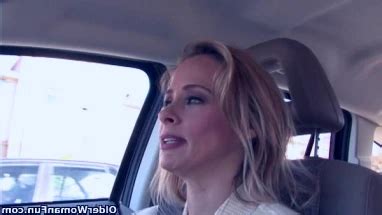 Page Mature Porn Videos