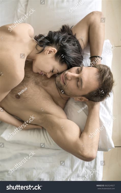 Tender Nude Hugging Couple Closed Eyes Stock Photo 662524927 Shutterstock