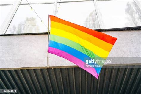 Rainbow Flag Blue Sky Stock Fotos Und Bilder Getty Images