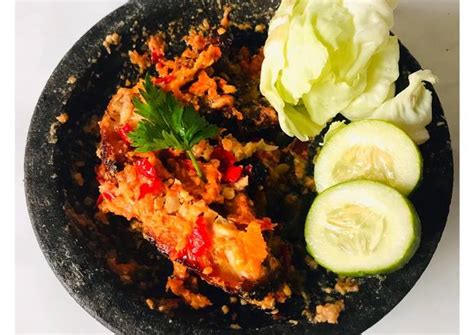 resep ayam geprek ala pak gembus oleh anif agustina cookpad