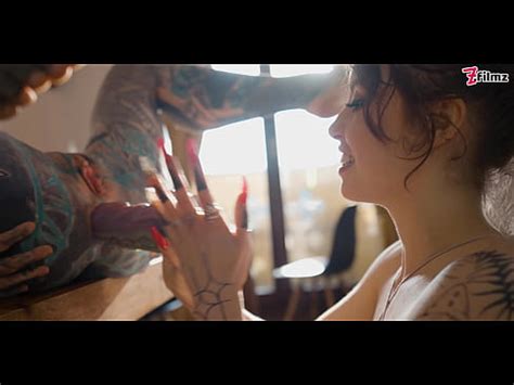 tatuados y abiertos ANAL SQUIRT juguetes prolapso ATOGM Anuskatzz Eden Ivy gótico