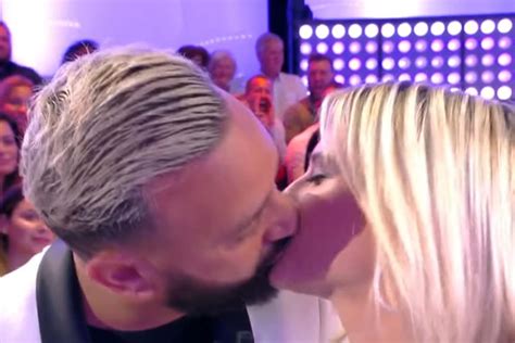 Tpmp Cyril Hanouna En Couple Avec Kelly Vedovelli