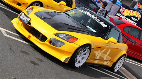 Hot Wheels Legends Tour Brings Adult Sized Fun To L A S2ki