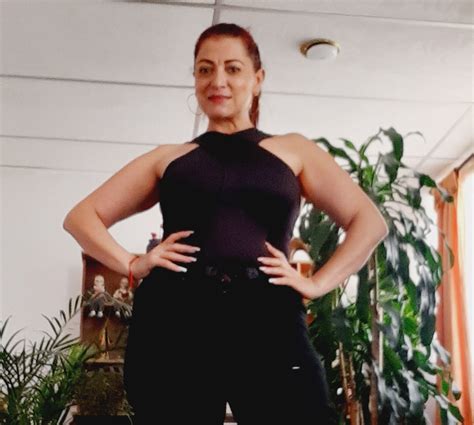 Anna Goldman Milf Live Cams Skype Teams Discord Telegram