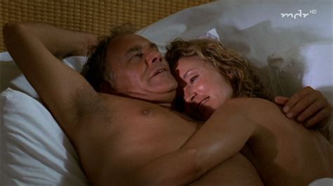 Naked Eleonore Weisgerber In Unter Weissen Segeln Kompass Der Liebe