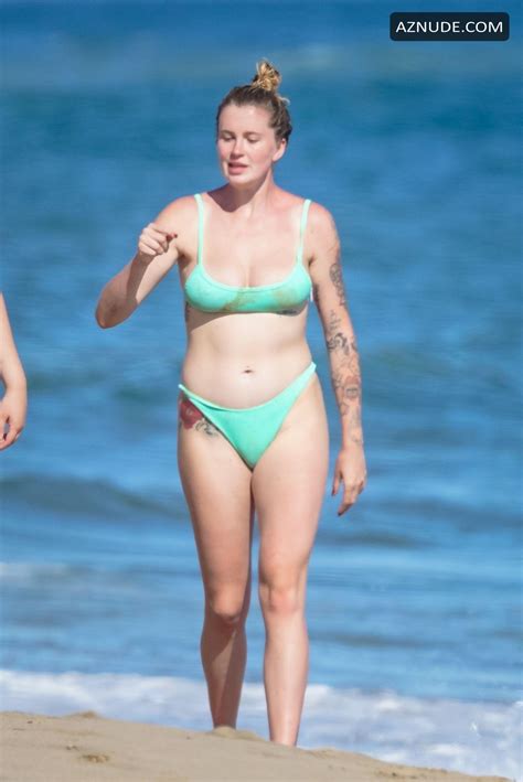 Ireland Baldwin Looks Stunning In A Bikini While Out With Friends On
