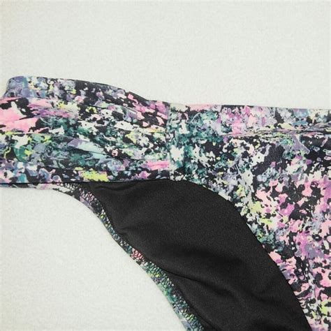 Victoria S Secret Swim Victorias Secret The Knockout Bikini Bottom Med Poshmark