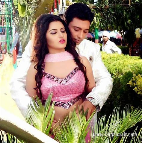 Pori Moni Hot Collection Sexy Actress Gallery