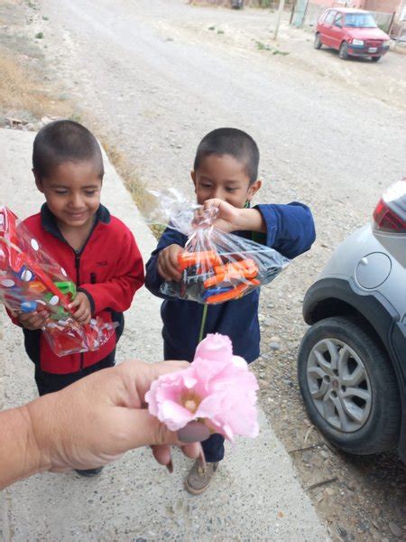 Mamás Solidarias celebraron el Dia de Reyes con entrega de juguetes y