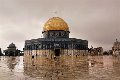 UNESCO decision on Jerusalem’s Temple Mount distorts history - The