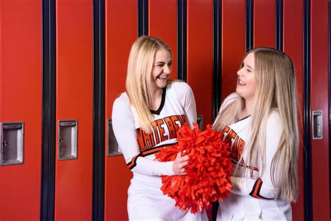 White Bear Lake Cheerleading Portraits 2022 Lisa Siddons