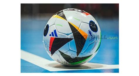 Современные футбольные мячи в Украине