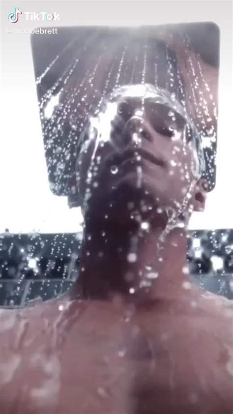 16 Idee Su The Kissing Booth Attori Film Attori Hot