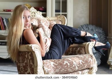 158 Savannah Blonde Images Stock Photos Vectors Shutterstock