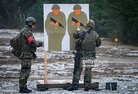 German Army soldiers train with the G36 rifle in the presence of the ...