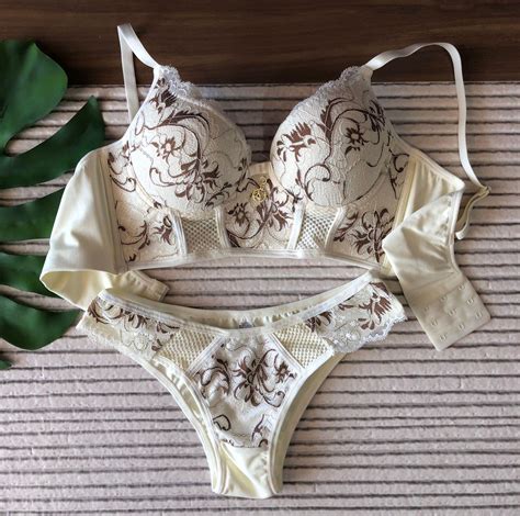 Comprar Conjunto Lingerie Rendado Napeli Modas
