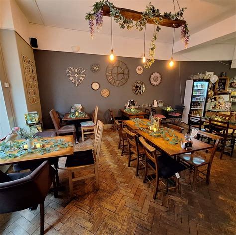 Tarot Night at THYME 🔮 ️ Book your table with us and find out what your