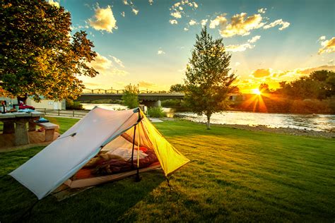 destinasi camping ground  pesona indah  sukabumi superlive
