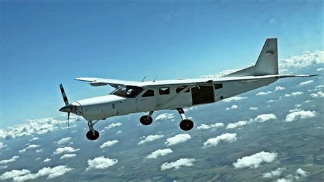 2 Killed After World War Ii Era Plane Crashes Near California Airport