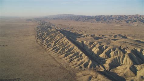 A View Of The San Andreas Fault The Temblor Range And Desert Plains