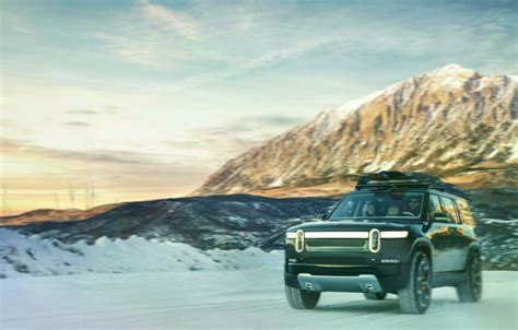 Rivian R1T and R1S – specifications, pricing revealed Rivian R1S specs ...