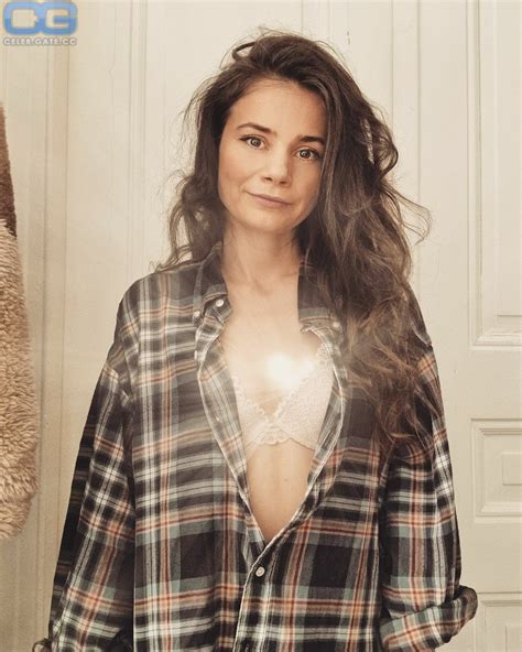 Joyce Ilg Nude Pictures Photos Playboy Naked Topless Fappening