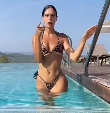 Flyingnoelle слив nude фото Onlyfans голая модель Flying Noelle видео
