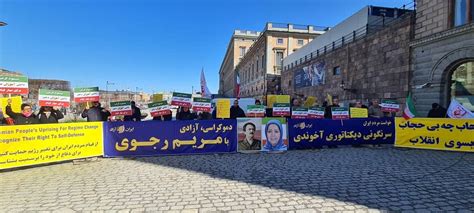 Stockholm Swedenapril Freedom Loving Iranians And Mek