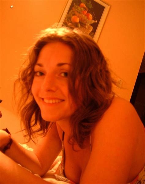 Amateur Milf Brunette Lingerie Milf Porn Pic