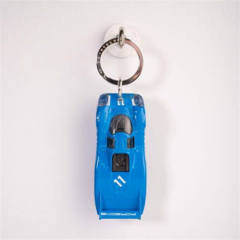Hot Wheels Porsche Lh Keychain Driwen