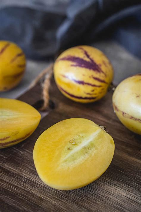 pepino melon   eat     tastes