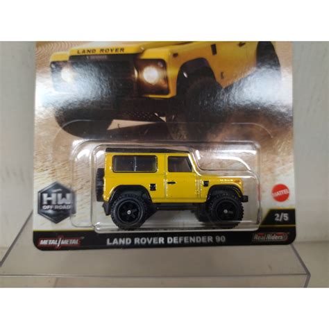 LAND ROVER DEFENDER 90 YELLOW 2 5 OFF ROAD 1 64 HOT WHEELS PREMIUM BCN STOCK CARS