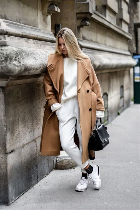 Camel coat: 6 образов с неумирающей классикой – Woman Delice | Мода для ...
